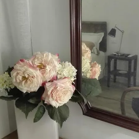 Al 32 Bed & Breakfast 3*