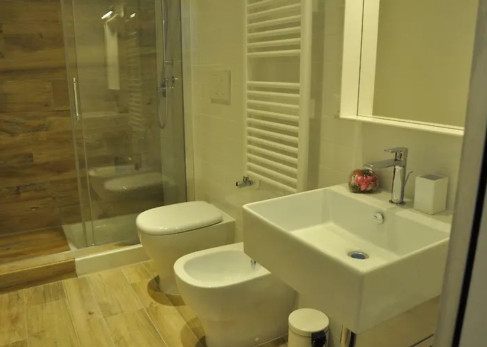 לינה וארוחת בוקר Al 32