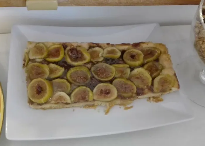 Al 32 לינה וארוחת בוקר