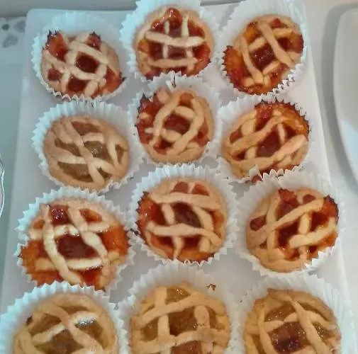 Al 32 לינה וארוחת בוקר 3*