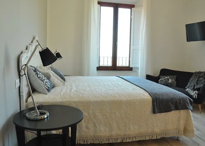 Al 32 Bed & Breakfast