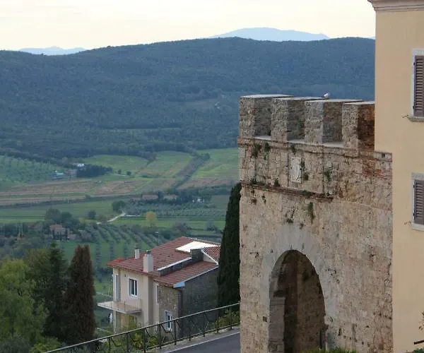 Al 32 マッサ・マリッティマ